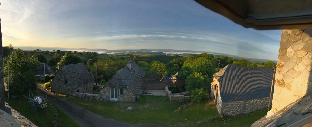 Lo Soulenquo A Fonteilles Sur Le Gr 65 Bed and Breakfast Golinhac Exteriör bild